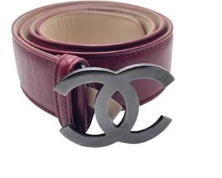 Lot 006 
Chanel Red Leather Belt, Interlocking C Logo Buckle
