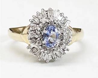 Lot 031  
Diamond and Tanzanite Cocktail Ring, 14K Gold