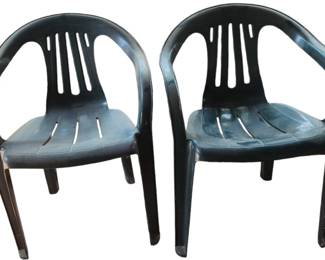 Dark Green Outdoor Chairs