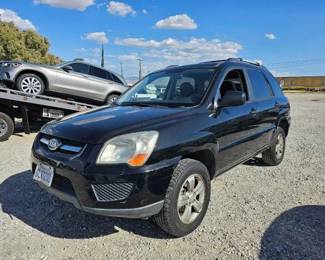 #305 • 2009 Kia Sportage
