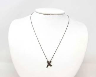 #902 • Tiffany&Co Sterling Silver Necklace, 2g

