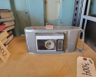 #3004 • Polaroid Camera
