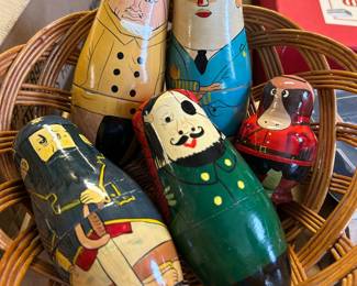 Vintage wood nesting dolls