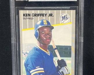 1989 Fleer Ken Griffey Jr. Rookie BGS 8