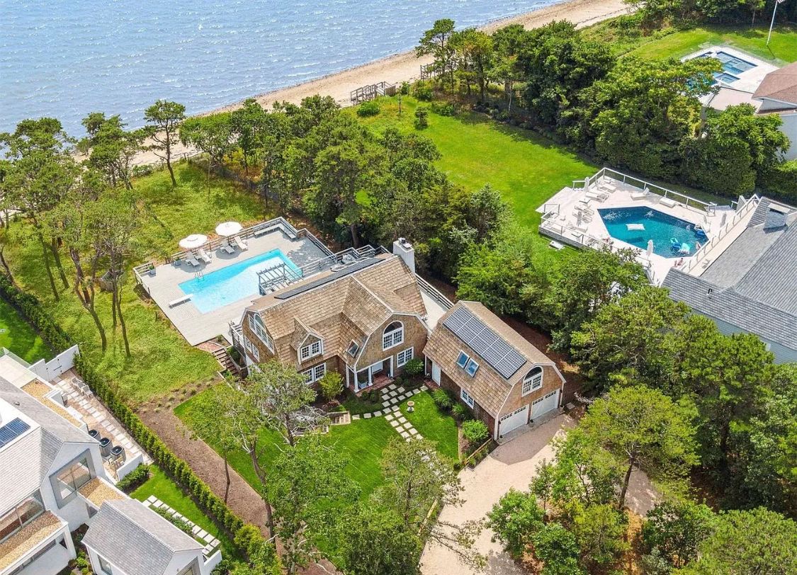 Privet Estate Sales Waterfront Southampton Sale starts on 9/29/2023