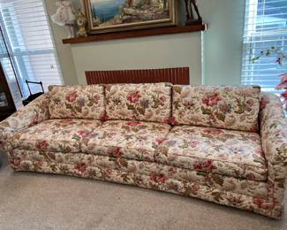 This sofa is also a Chazan's.