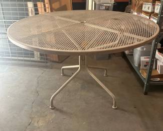 Outdoor patio table 