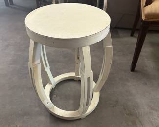 Accent table 