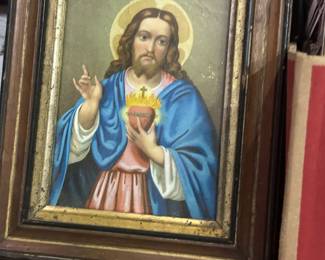 Small Jesus photo decor