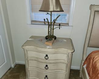 pair end tables and lamps ((may be purchased, but not removed until the home sells-stagers)