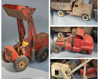 (4) Large Metal Antique Trucks Incl. Structo Excavator & Hydraulic Dumper
