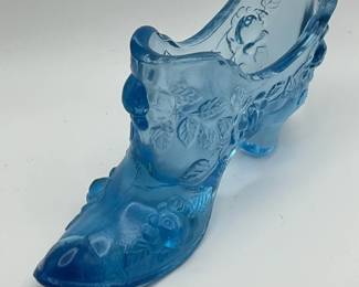1970’s Vintage Fenton Glass High Heel Shoe In Cabbage Rose Pattern
