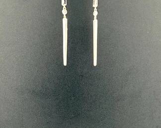 925 Sterling Silver Earrings & Pendant
Elegant sterling silver 925 drop earrings and 
Vintage Sterling Silver Zodiac Libra Sign Pendant Libra made in Germany, weighing in at over 10 grams combined.
