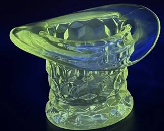 Vaseline Glass Toothpick Top Hat Vase / Trinket Dish - UV Reactive!
