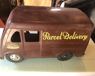 PARCEL DELIVERY VAN