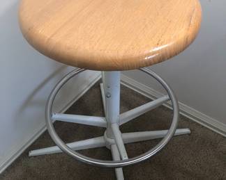 PAIR OF STOOLS WITH TABLE