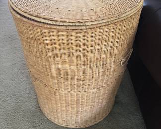 WICKER BASKET
