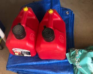 GAS CAN AND TARPS