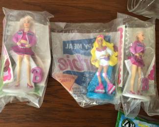 BARBIES HAPPY MEALS