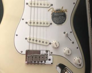 FENDER GUITAR