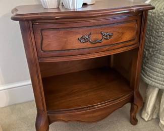 (2) Nightstands matching