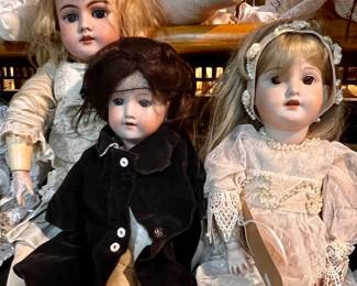 Many German Antique Dolls