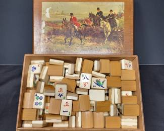 Exquisite Mahjong Tiles in Vintage Wood Box