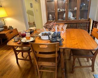 Hard rock Maple, dining room, table, and chairs