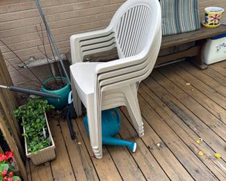 Like new stackable plastic chairs