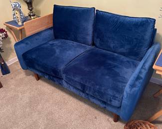 Velvety love seat 