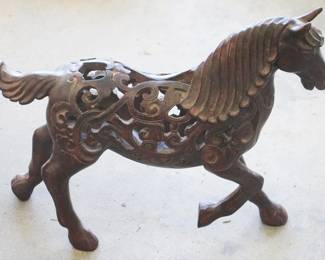 44 - Wood Horse Statue - 12" x 11"
