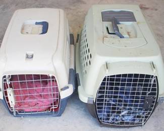 59 - Lot of 2 Pet Carriers - Small Animal
