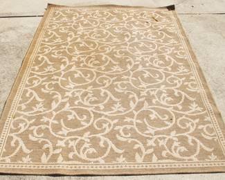 107 - Outdoor Rug - 85" x 60"
