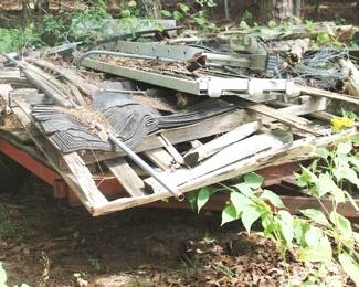 265 - Trailer w/ Contents - 175" x 100"
