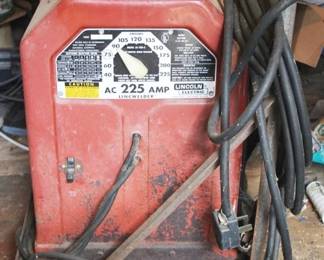 309 - Lincoln 225 AMP Welder - 21" x 35" x 16"
