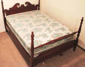 399 - Bed w/ Bedding - 82" x 55" x 43"
