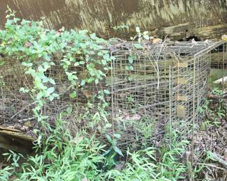 470 - Metal Animal Cage - 36" x 24" x 24"
