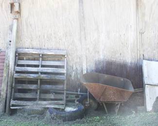 493 - Lot of Assorted Items
