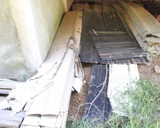 499 - Lot of Assorted Siding Material
