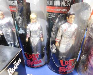 Lost inn space action figures