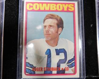 Roger Staubach football card