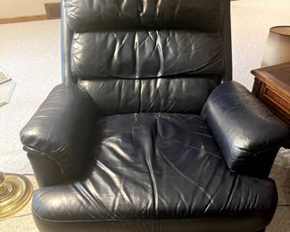 Leather Recliner, Picture 1 of 2
