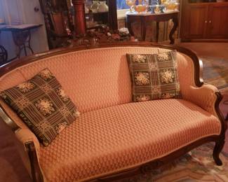 Sweet Victorian settee.
