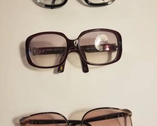 Vintage fashion frames.