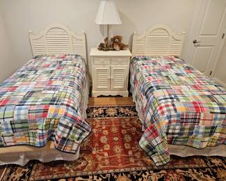 2 Pottery Barn beds & linens