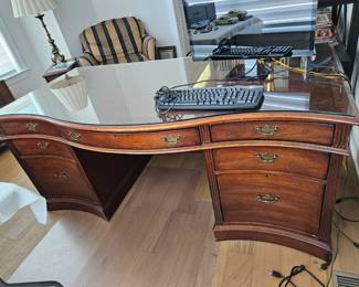 Home executive desk