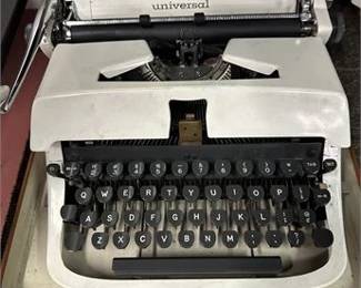 Lot 18 
Universal Portable Typewriter with Case