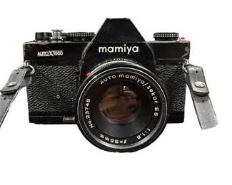 Lot 30  
Mamiya Auto X 1000 Camera