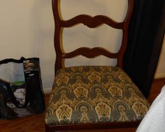 "Peasant Provincial" By Drexel Dining Table With Chairs