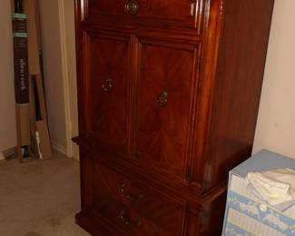 Thomasville Armoire